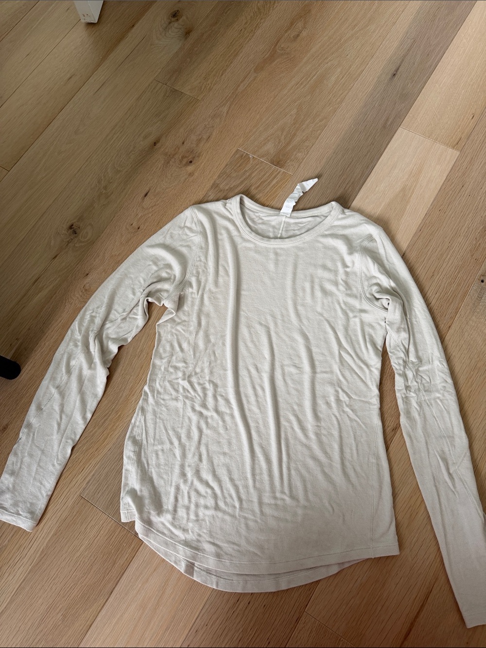 Lululemon hold tight long sleeve bone 10